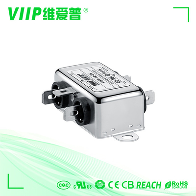 単相RFIフィルター 50 Ω 入力阻害 20-100dB 抵抗性のある信号伝送のためのストップバンド減衰